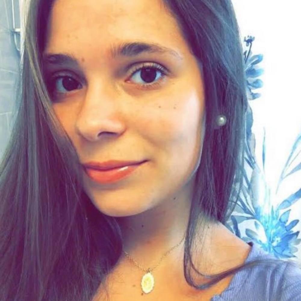Meet your Posher, Juliana